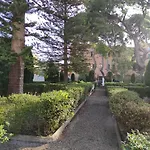 Rosa Molas Bed & Breakfast