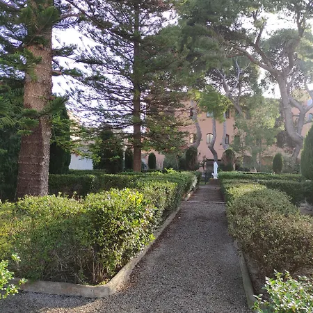 Rosa Molas Bed & Breakfast