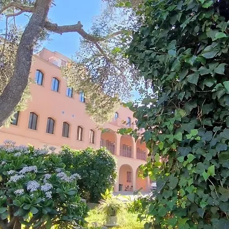 Rosa Molas Bed & Breakfast Arrabal de Jesus