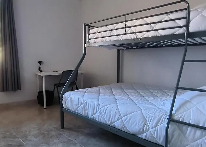 Rosa Molas Alojamento de Acomodação e Pequeno-almoço Arrabal de Jesus